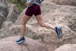 Altra Womens Olympus 6 Trail Shoes - Black-Black