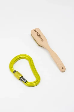 Beta Bouldering Brush