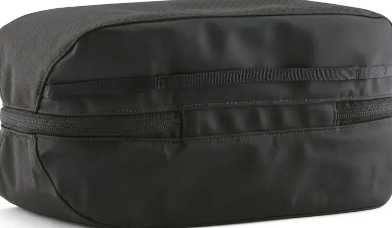 Patagonia Black Hole Cube 6L - Black