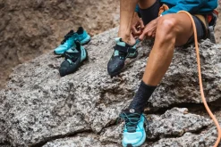 Scarpa Womens Instinct VS Climbing Shoes - Black-Aqua