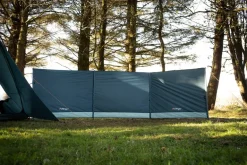Vango Sentinel Family Windbreak - Deep Blue