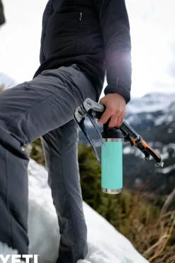 YETI Rambler 18oz Bottle - Seafoam